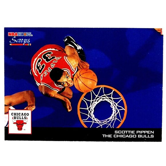 Scottie Pippen 1993-94 NBA Hoops Scoops Card #4 Chicago Bulls - Picture 1 of 2